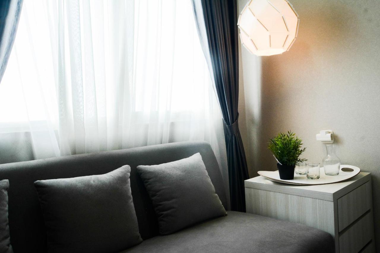 Apartemen Sophisticated At The Oasis By Travelio *